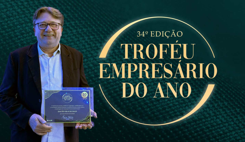 Imagem da 30 Anos de Inovação Reconhecidos: Dautin Blockchain recebe o Troféu Empresário do Ano em Itajaí